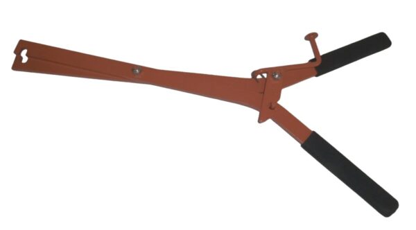 110 Self Locking Trap Setter