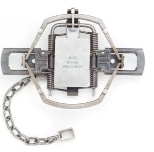 Duke 850-FJ Beaver Trap features a chain; labeled "DUKE 850 OS PRO SERIES" in the center.
